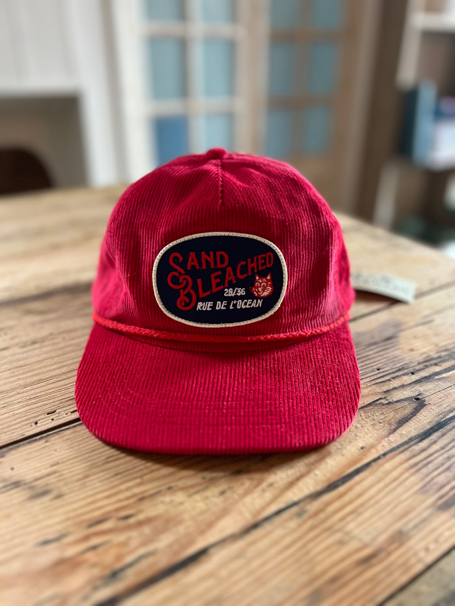 Cap Sand Bleached Red Cord